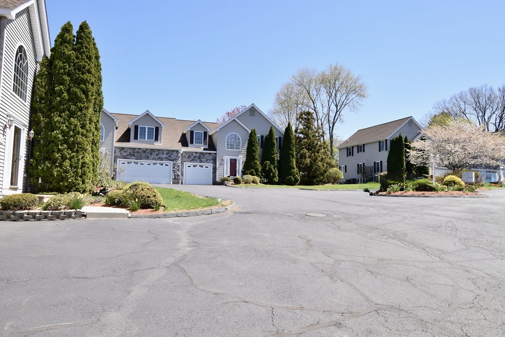 172 Edgehill Road, Unit 172 Norwood, MA 02062 - Photo 22 of 28