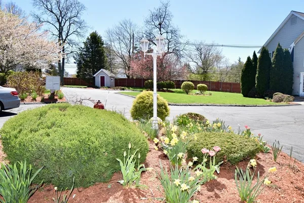 $5,450 | 172 Edgehill Road, Unit 172, Norwood, MA 02062