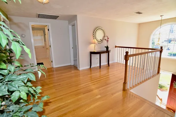 $5,450 | 172 Edgehill Road, Unit 172, Norwood, MA 02062