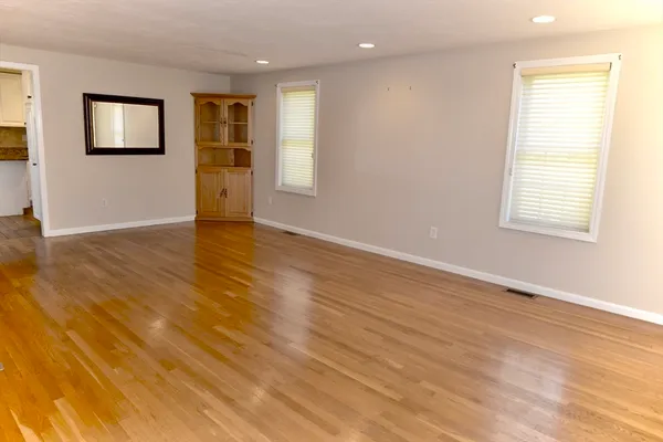 $5,450 | 172 Edgehill Road, Unit 172, Norwood, MA 02062