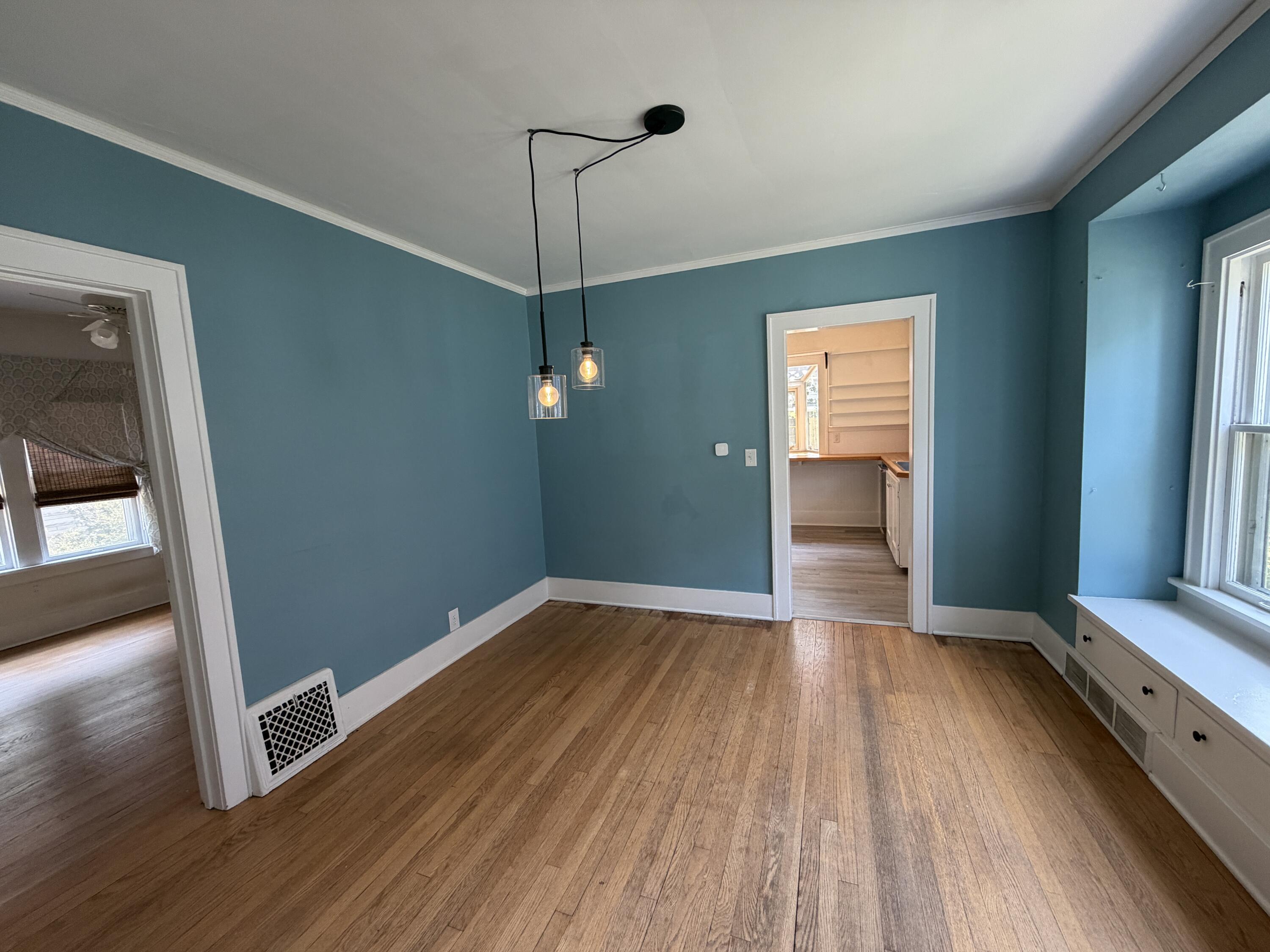 321 Inkster Avenue Kalamazoo, MI 49001 - Photo 19 of 48 Dining Area