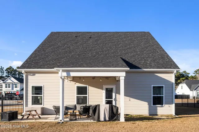 $3,000 | 301 Gander Court, Unit LOT 667, Sneads Ferry, NC 28460