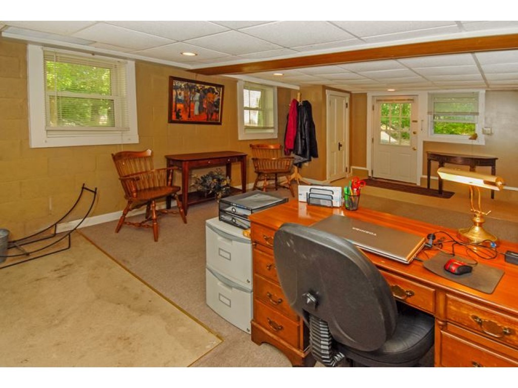 4 Adams Road Kittery, ME 03904 - Photo 14 of 27