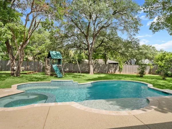 $789,000 | 8809 Collingwood Drive, Austin, TX 78748