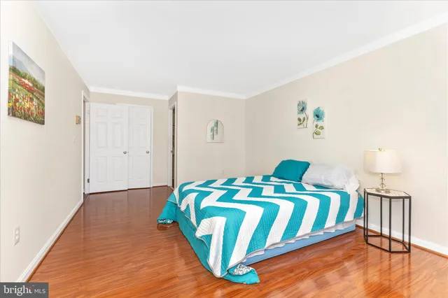 $3,095 | 7505 Democracy Boulevard, Bethesda, MD 20817