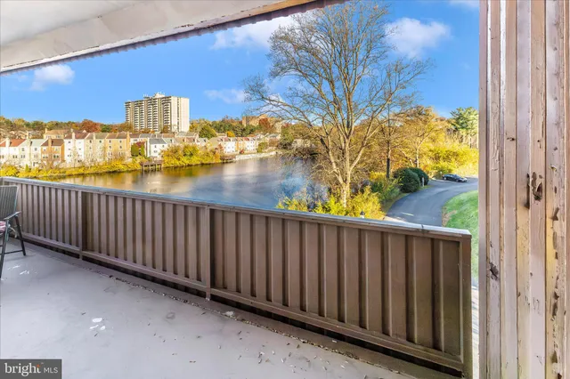 $3,095 | 7505 Democracy Boulevard, Bethesda, MD 20817