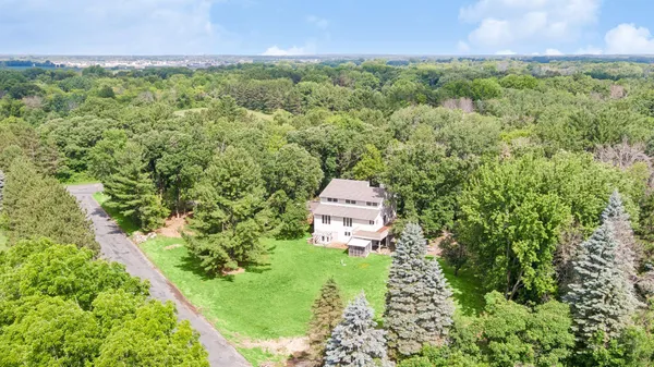 $684,900 | 2645 Norcrest Avenue North, Stillwater, MN 55082