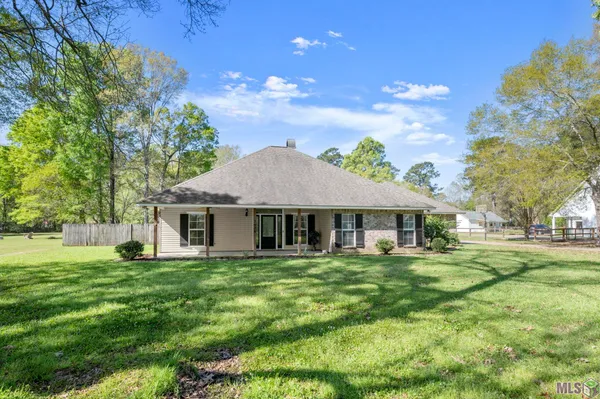$395,000 | 7936 Ben Fugler Road, Denham Springs, LA 70706