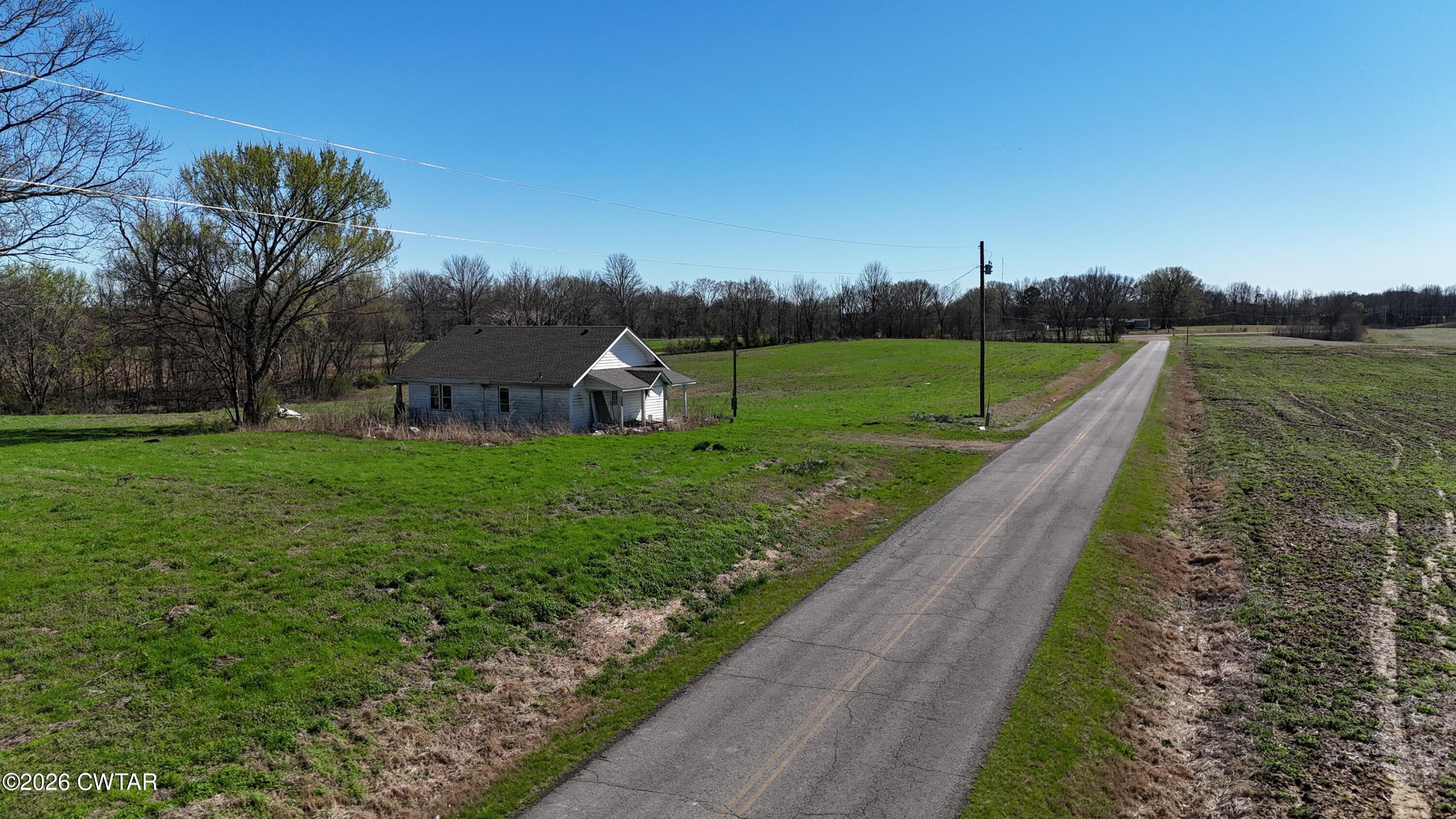 1358 Palestine Road Newbern, TN 38059 - Photo 20 of 24 DJI_20260312150055_0577_D