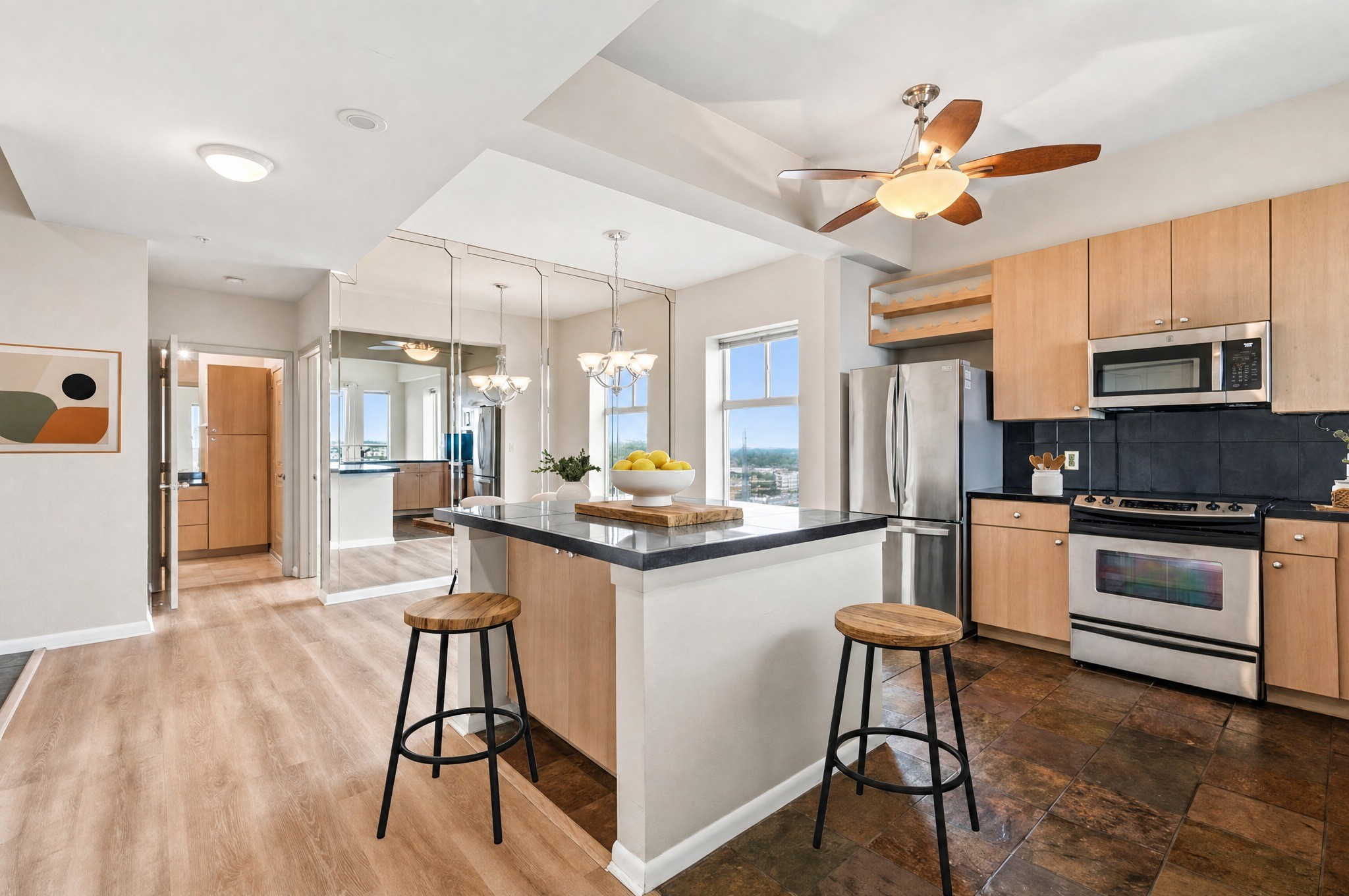 3505 Sage Road, Unit 2002 Houston, TX 77056 - Photo 9 of 25