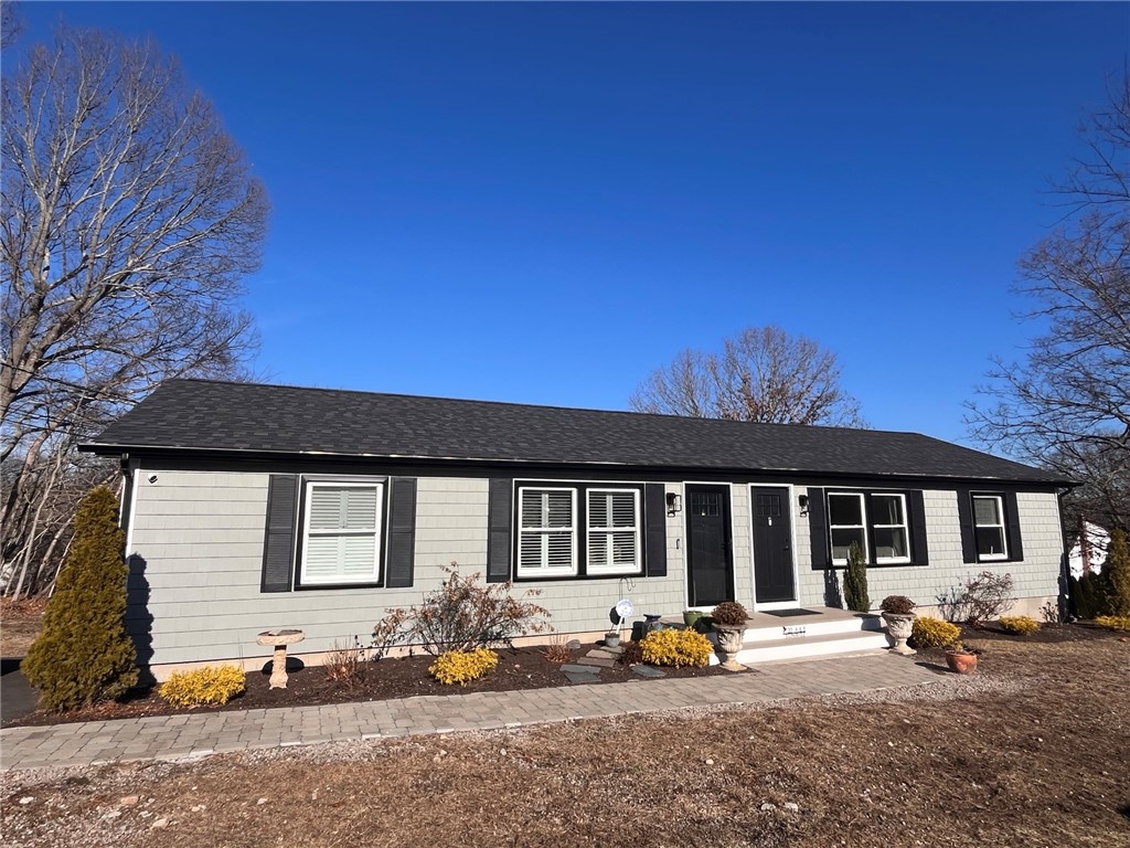 20 Sunrise Drive, Unit 20B Westerly, RI 02891 - Photo 2 of 11