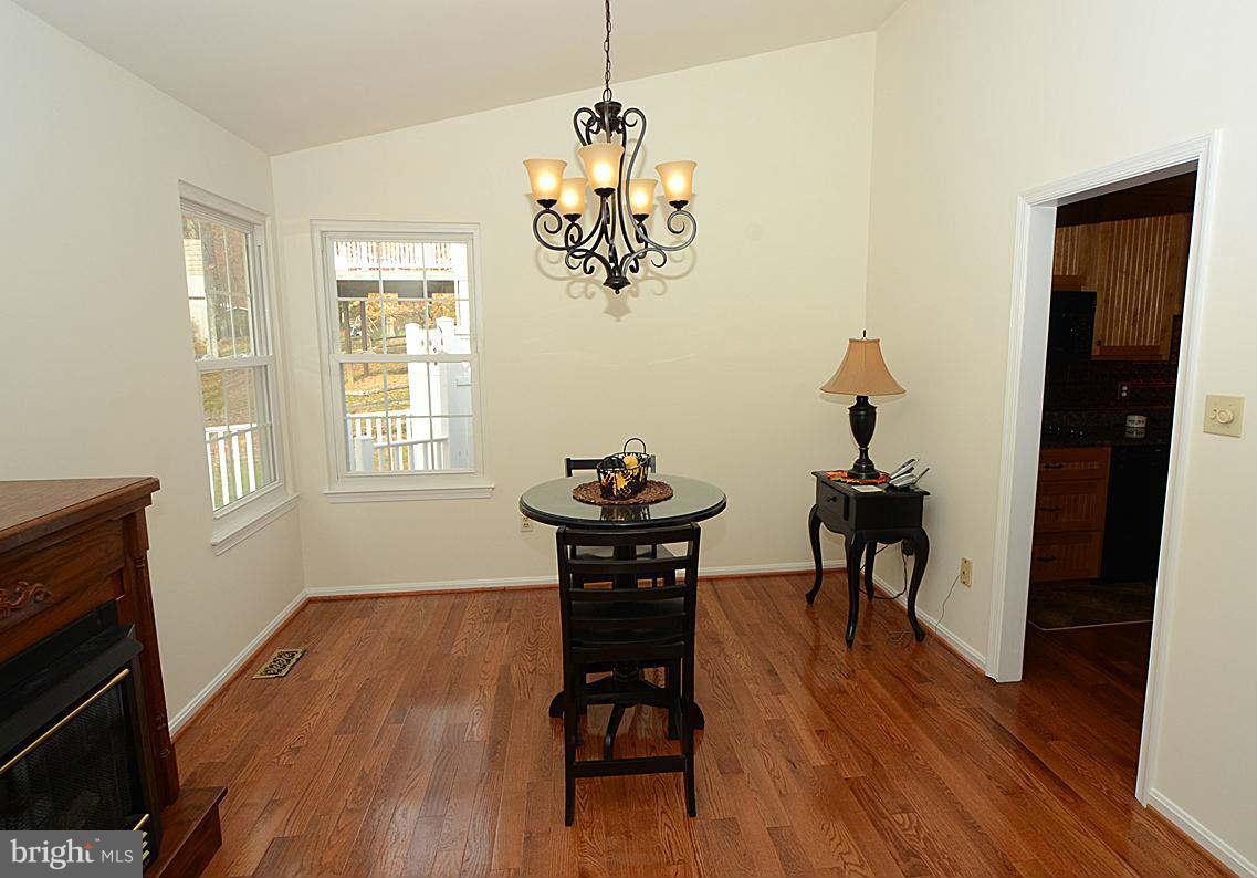 24506 Fossen Road Damascus, MD 20872 - Photo 12 of 27 Dining Room
