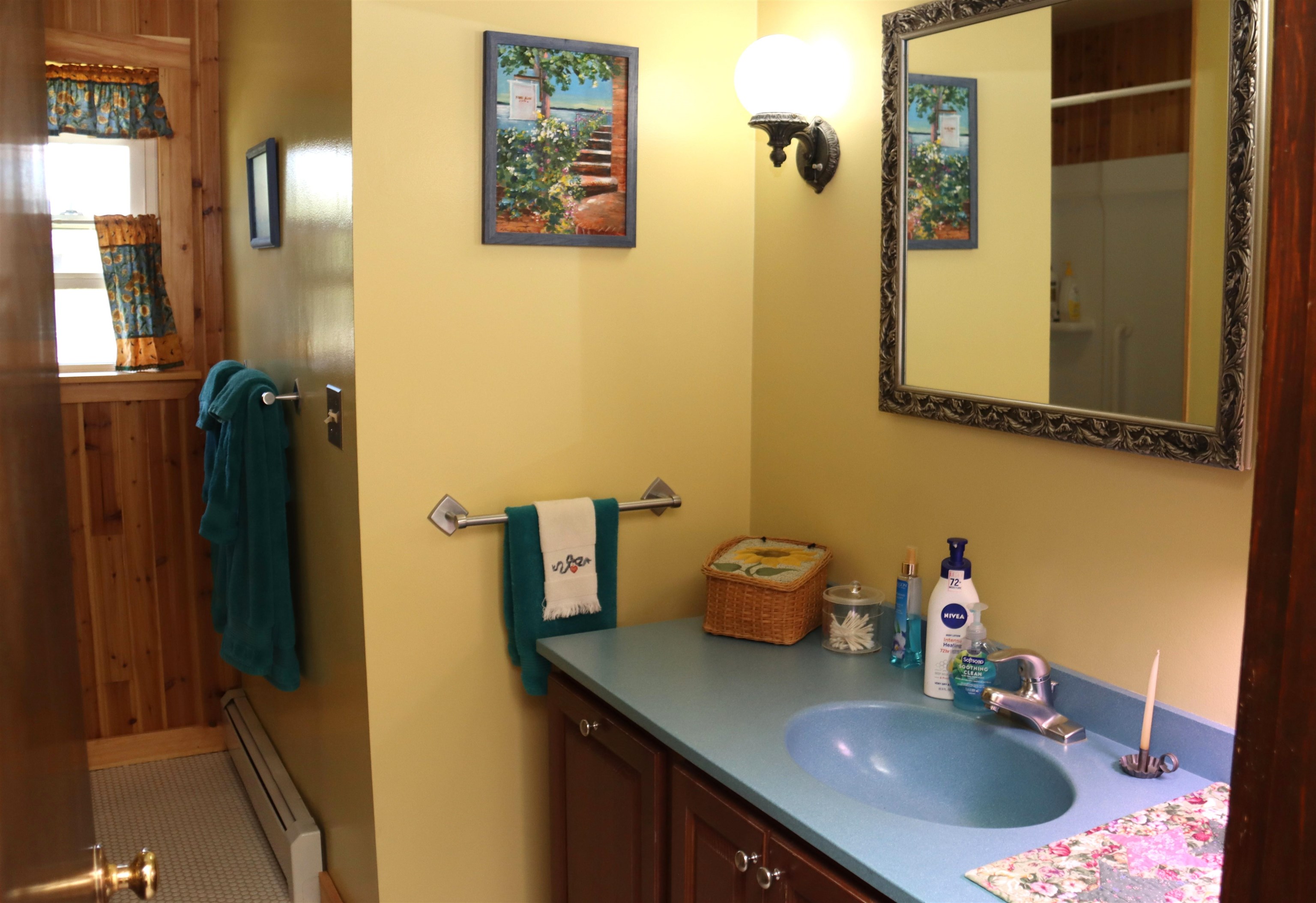 152 Howard Street Berlin, NH 03570 - Photo 12 of 28