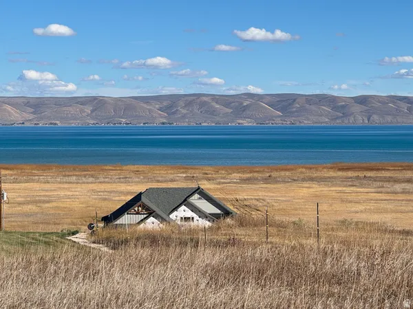 $275,000 | 135 Chalet Circle, Unit 5, Fish Haven, ID 83287
