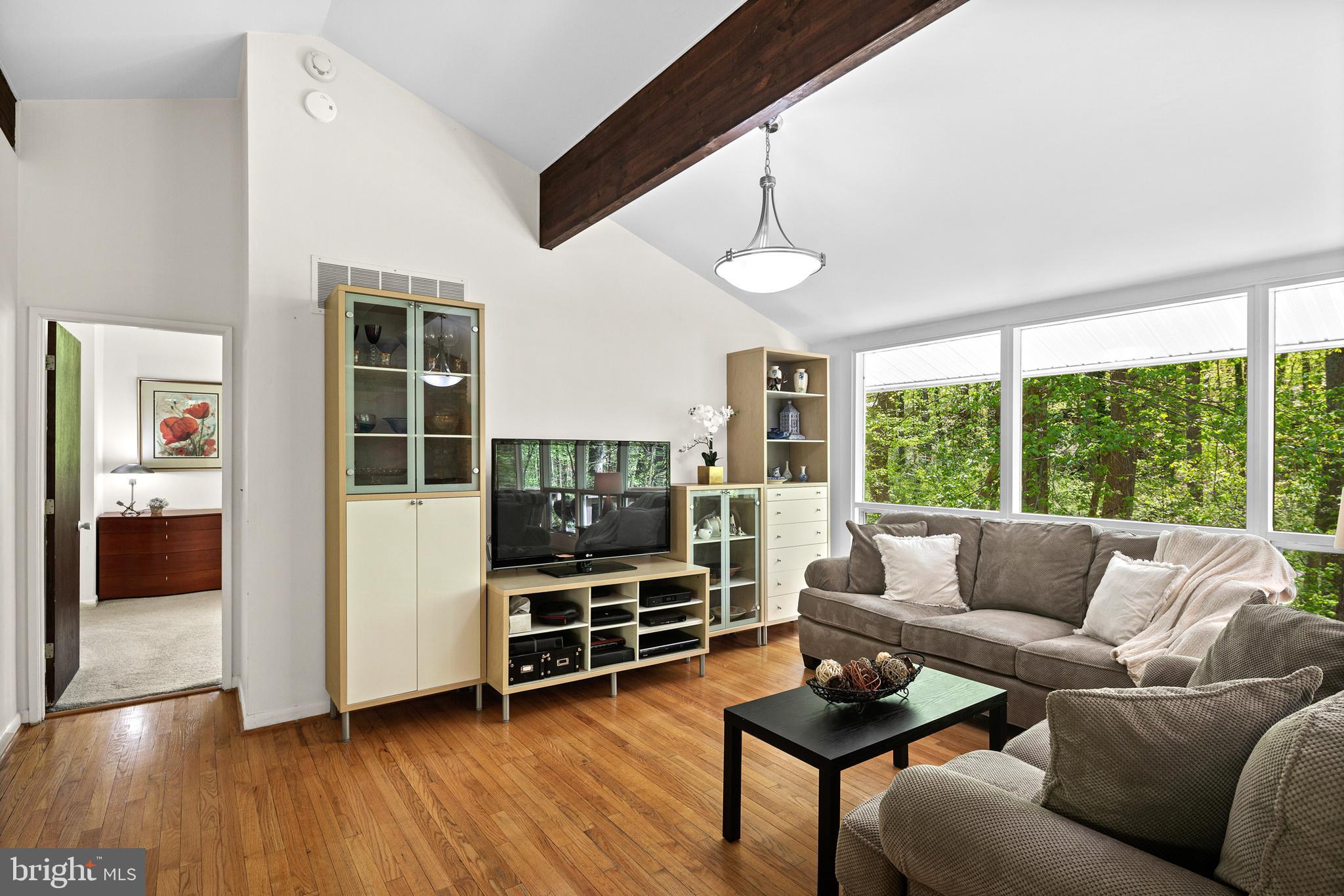 11097 Swansfield Road Columbia, MD 21044 - Photo 11 of 30 Primary bedroom on the main level