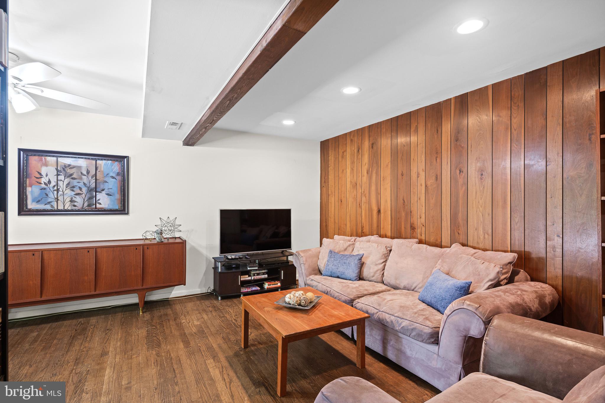 11097 Swansfield Road Columbia, MD 21044 - Photo 17 of 30 Lower level living space