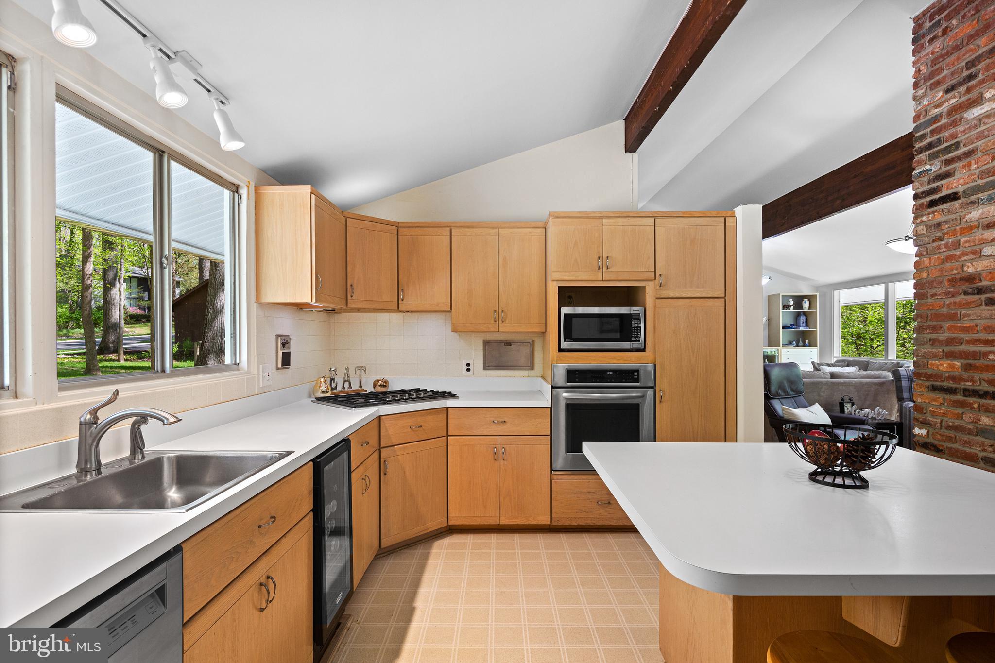 11097 Swansfield Road Columbia, MD 21044 - Photo 10 of 30 Open concept living throughout the main level