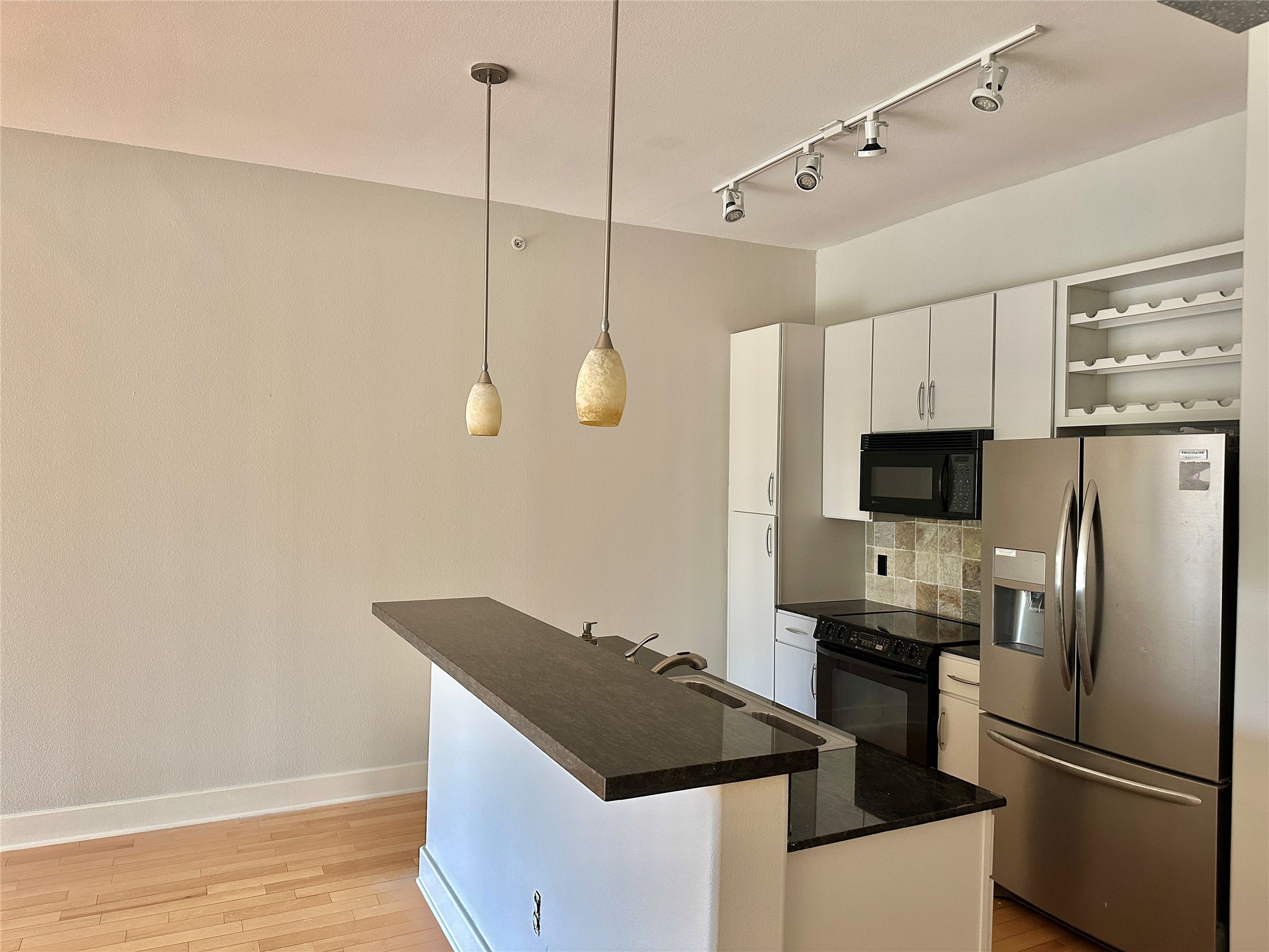 1901 Post Oak Boulevard, Unit 3215 Houston, TX 77056 - Photo 13 of 26
