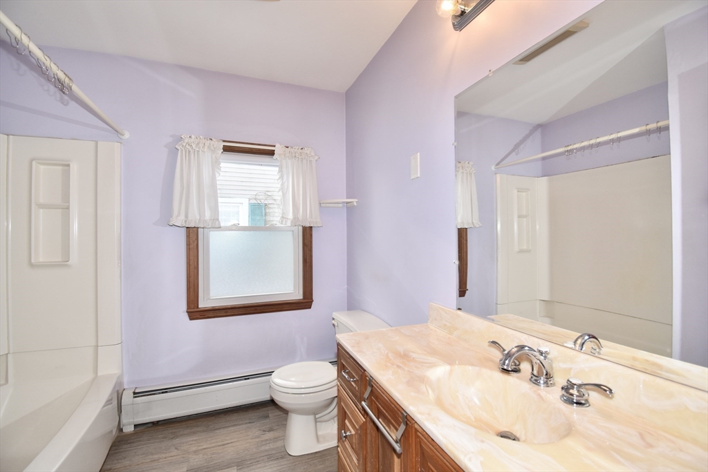 79 Arvilla Street Springfield, MA 01118 - Photo 13 of 28