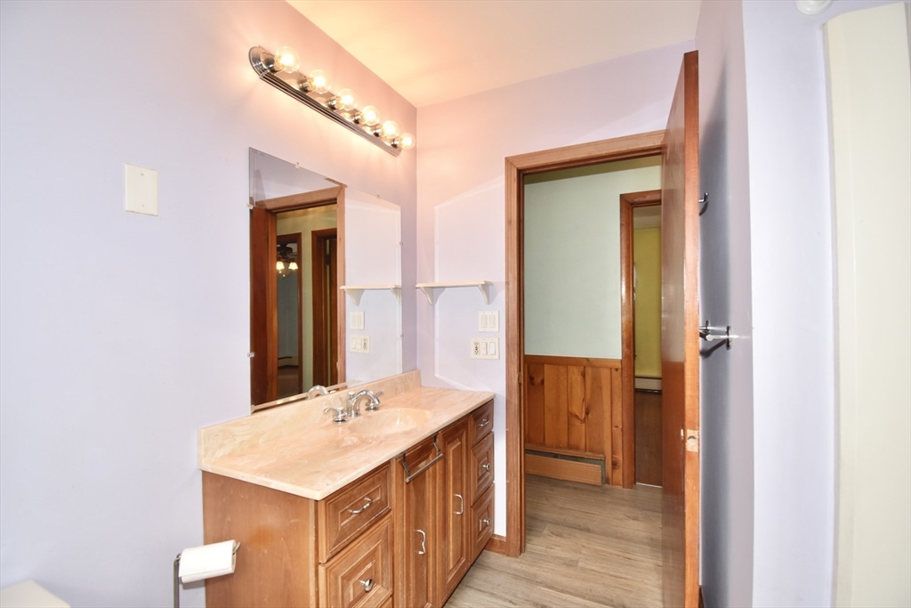 79 Arvilla Street Springfield, MA 01118 - Photo 15 of 28