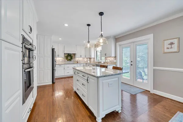 $685,000 | 702 Marion Lane, Salem, VA 24153