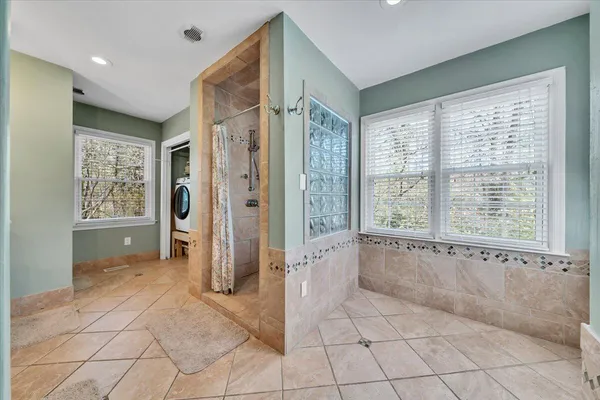 $685,000 | 702 Marion Lane, Salem, VA 24153