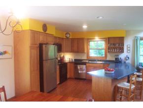 2084 East Pittsford Road Rutland Town, VT 05701 - Photo 7 of 12