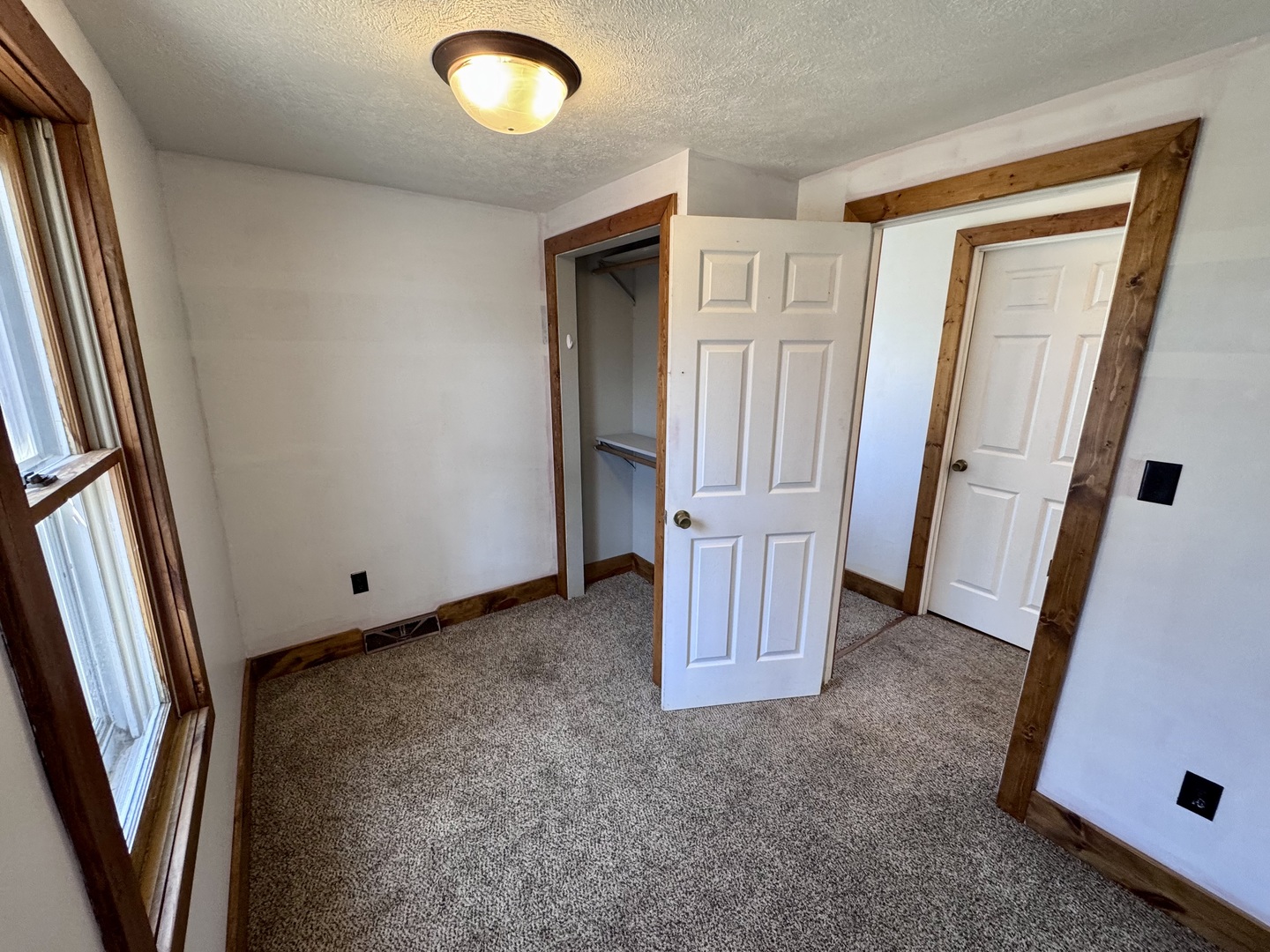 1619 East Washington Street Clinton, IL 61727 - Photo 19 of 32