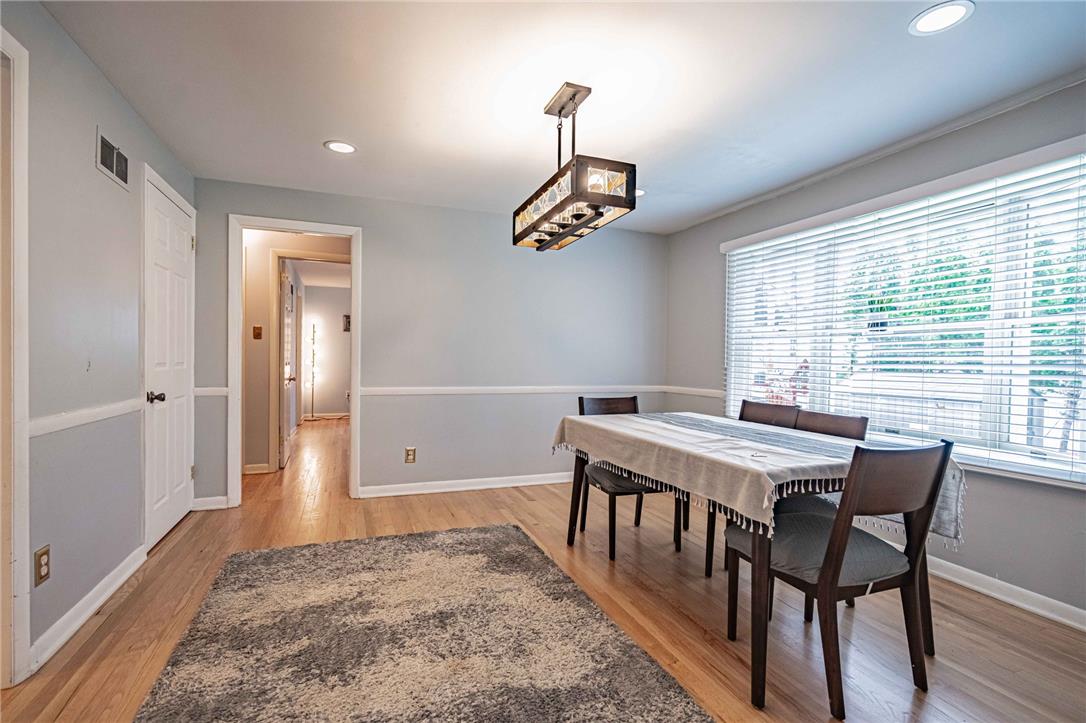 285 Bridle Path Road Bethlehem, PA 18017 - Photo 16 of 54 a workspace with furniture window and wooden floor