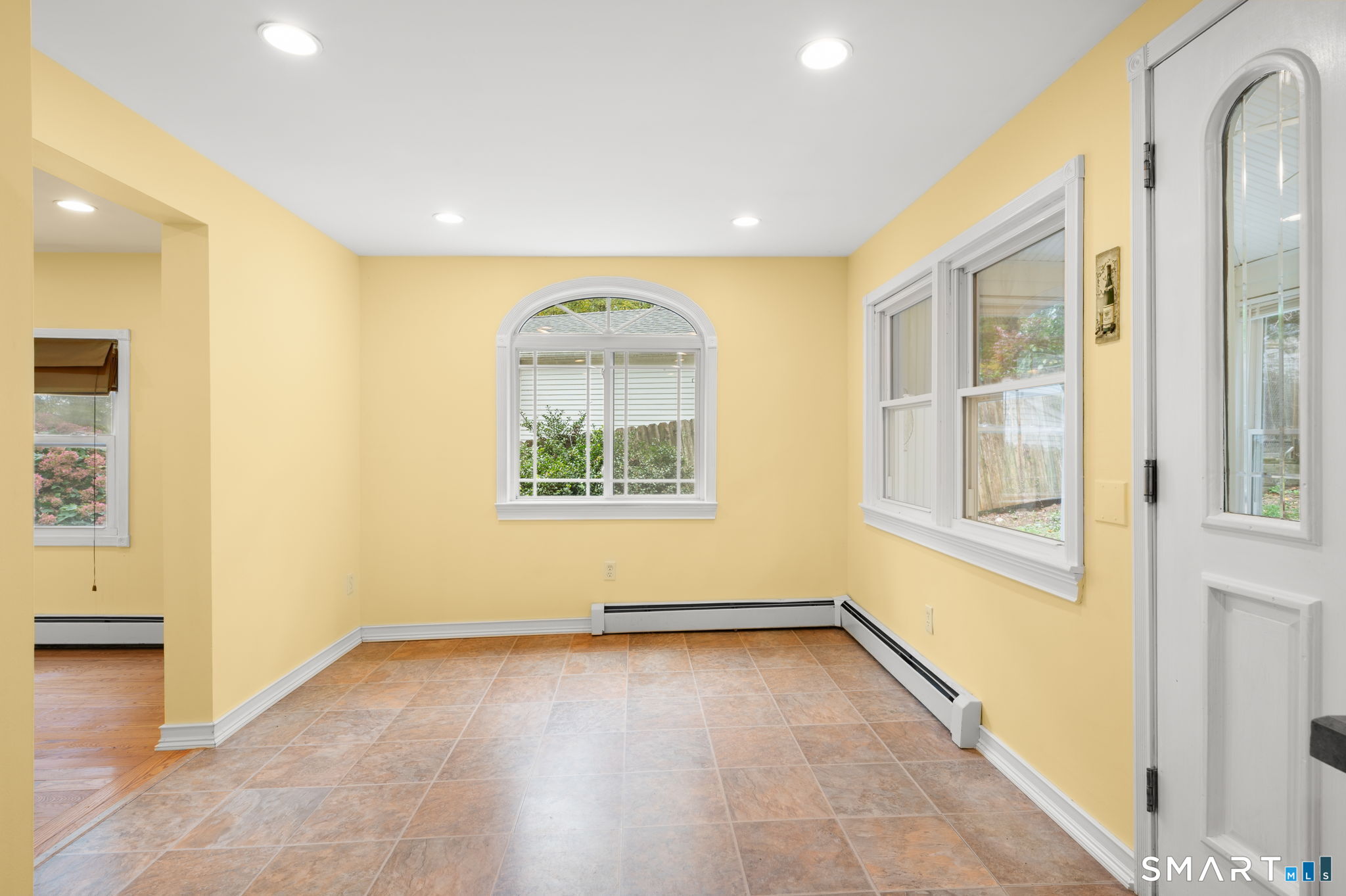 87 B Cottage Road Montville, CT 06370 - Photo 13 of 35