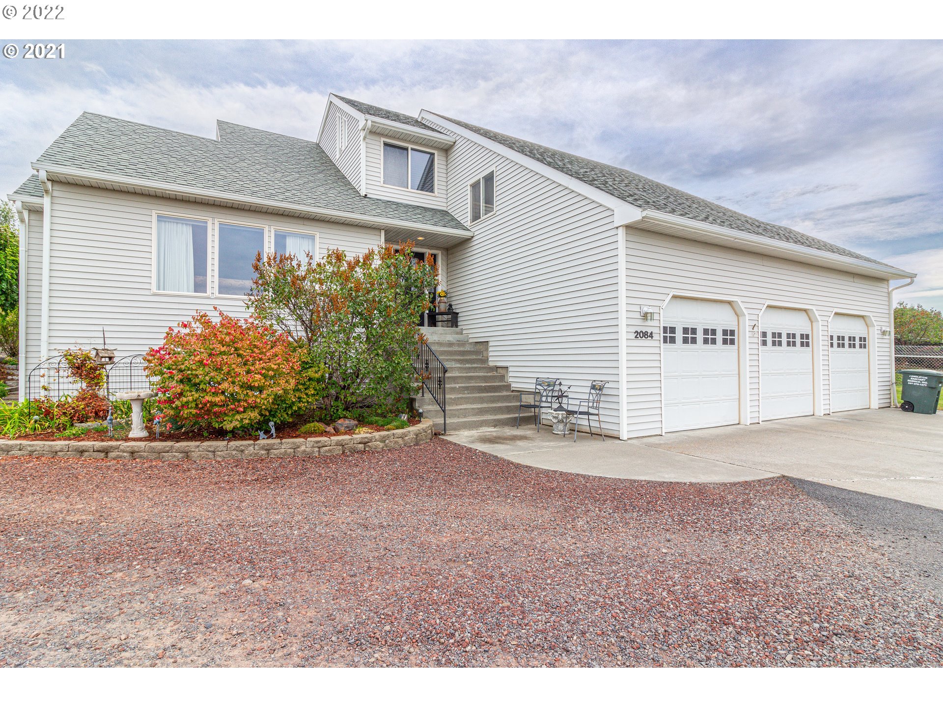 2084 Southwest Quinney Court Pendleton, OR 97801 - Photo 2 of 32 Gallery Image 2