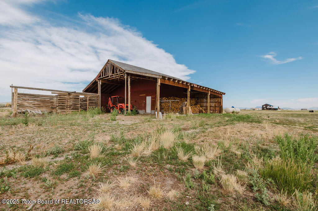 44 Glacier Road Pinedale, WY 82941 - Photo 35 of 44 Excellent Storage