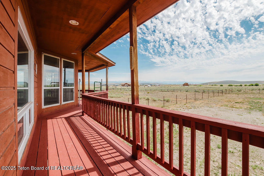44 Glacier Road Pinedale, WY 82941 - Photo 39 of 44 Covered Deck