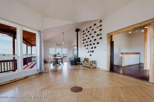 $720,000 | 44 Glacier Road, Pinedale, WY 82941