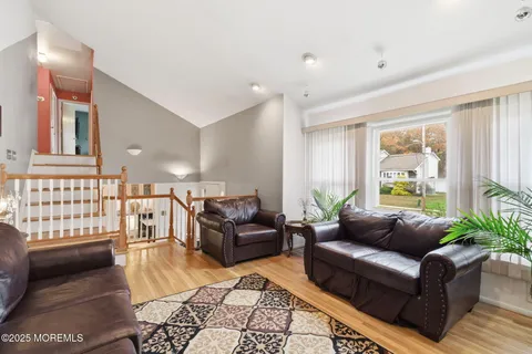 $699,000 | 17 Sugar Bush Road, Howell, NJ 07731