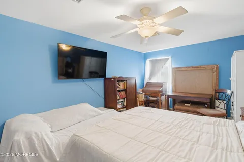 $699,000 | 17 Sugar Bush Road, Howell, NJ 07731