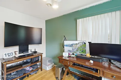 $699,000 | 17 Sugar Bush Road, Howell, NJ 07731