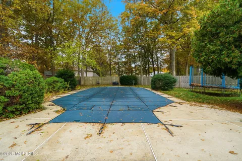 $699,000 | 17 Sugar Bush Road, Howell, NJ 07731