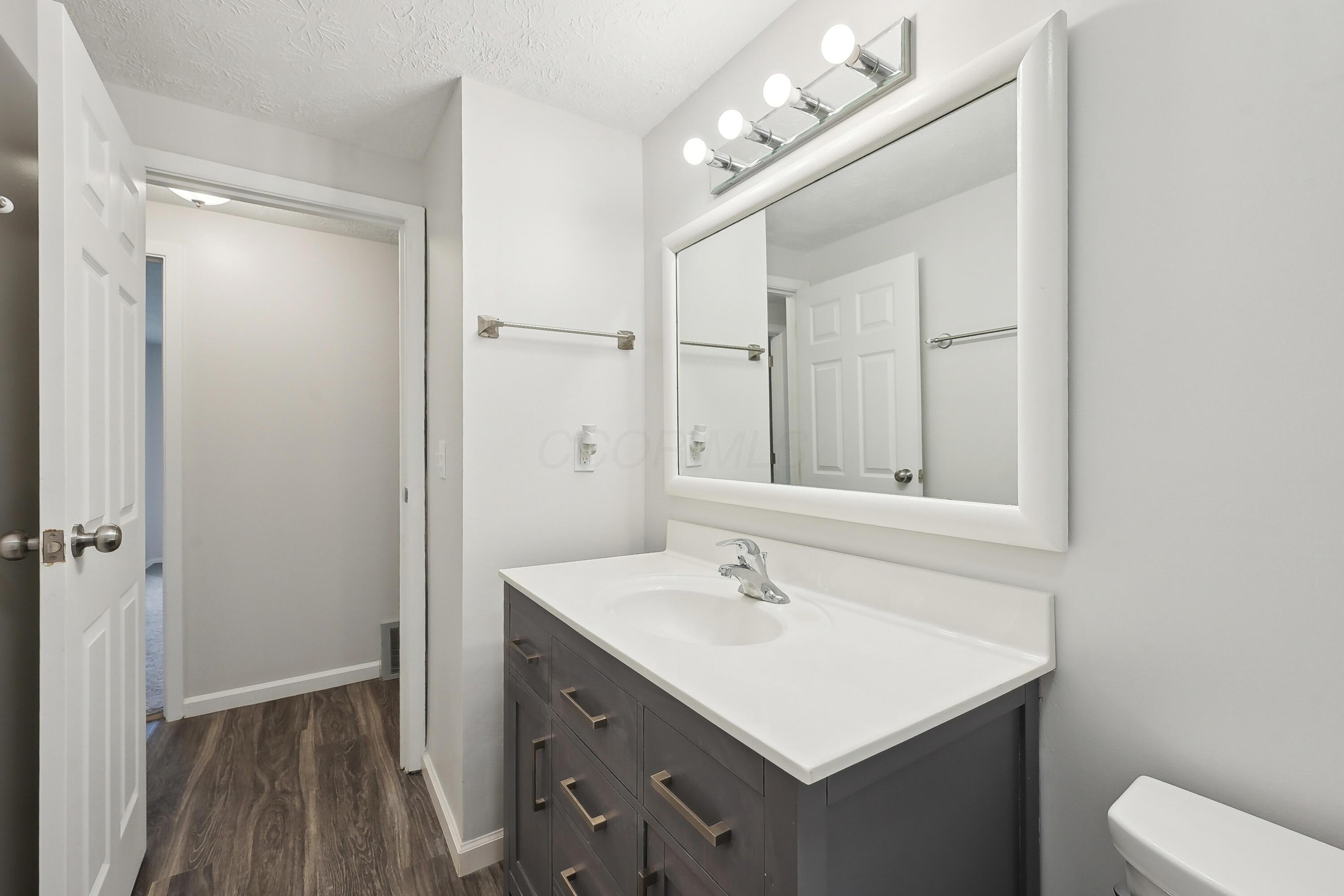 3368 Pine Valley Road Columbus, OH 43219 - Photo 25 of 50 25-print-Pine Valley Rd-2105-025