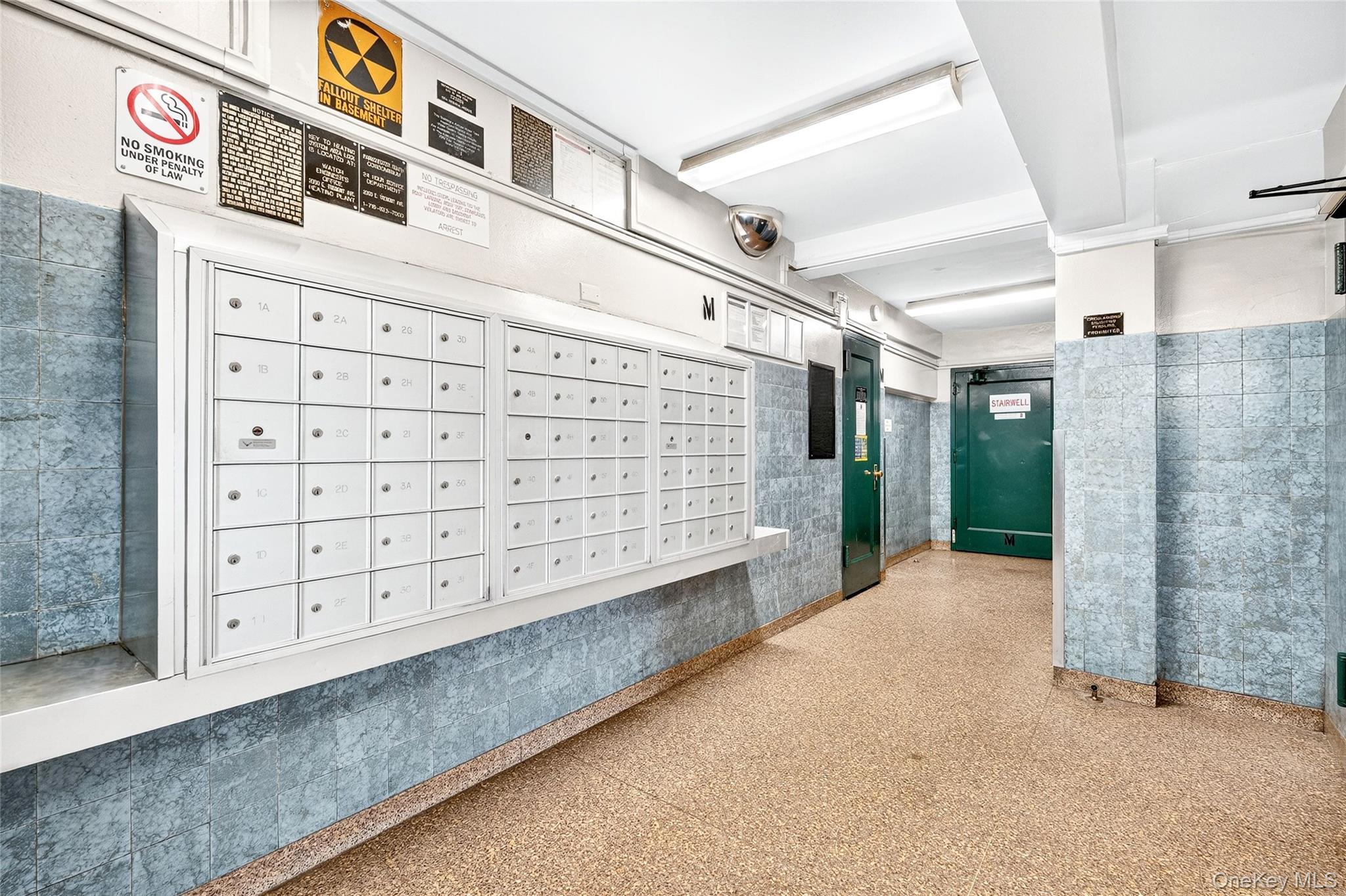 1314 Virginia Avenue, Unit 6G Bronx, NY 10462 - Photo 32 of 34 a view of livingroom with washer and dryer