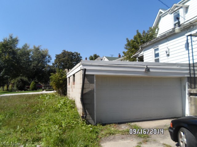 6410 Waterloo Road Atwater, OH 44201 - Photo 3 of 24