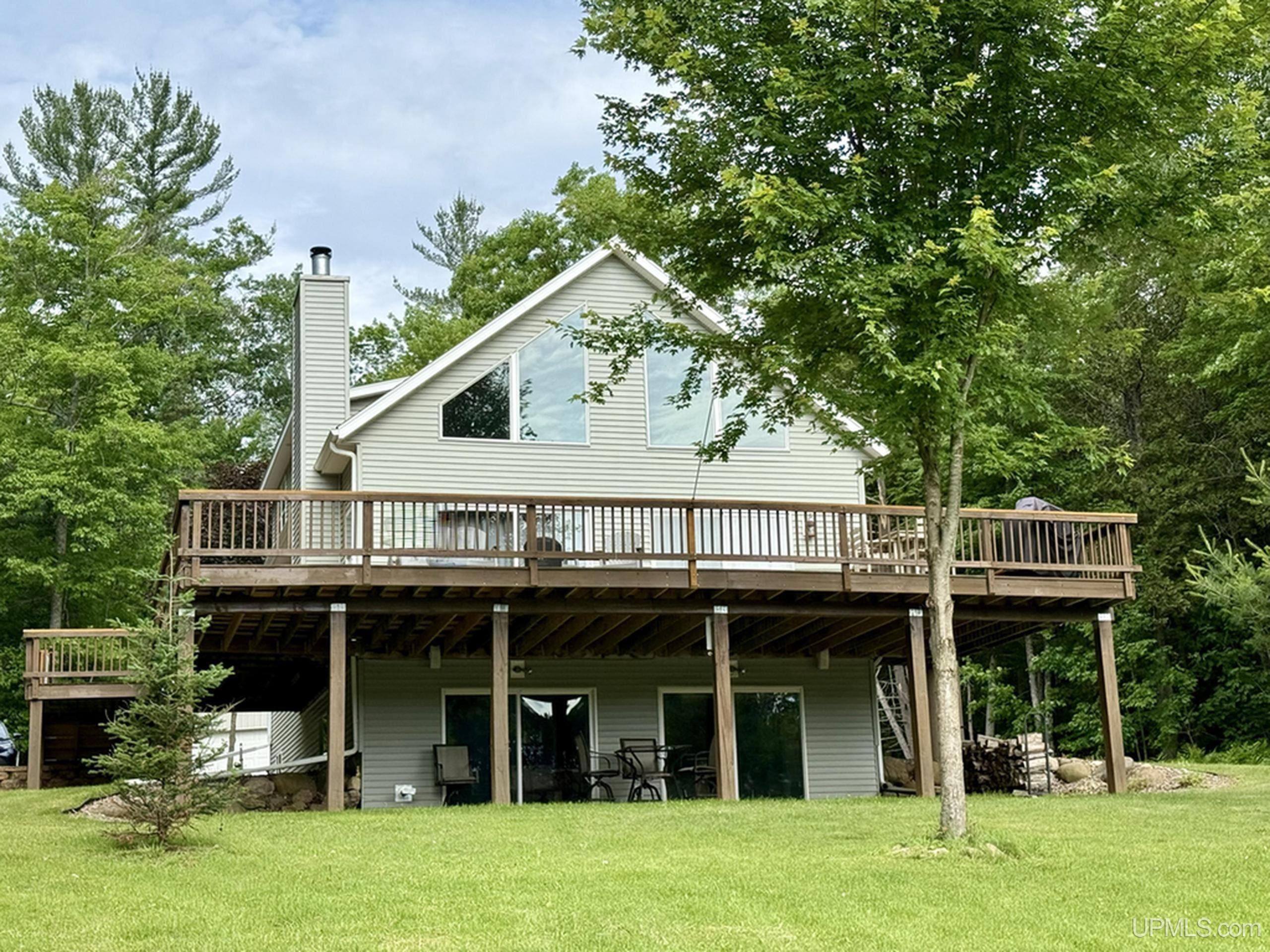 N17082 Roth Lane Pembine, WI 54156 - Photo 1 of 39 Gallery Image 1