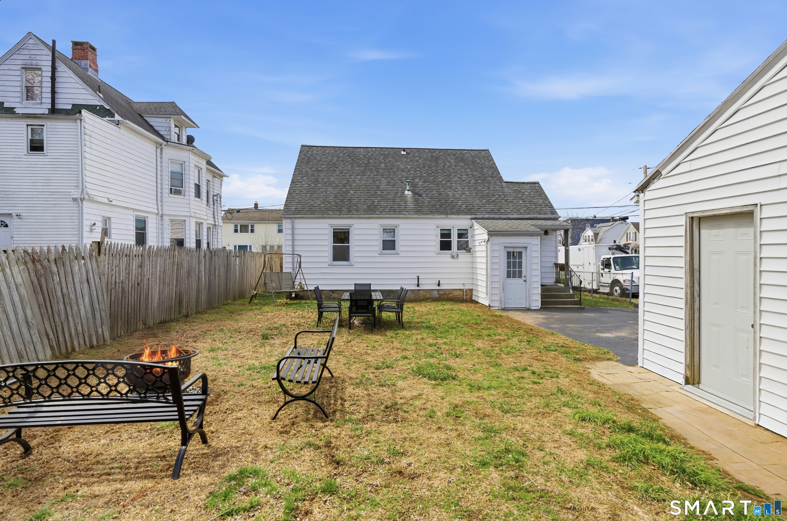 170 Hillside Avenue Bridgeport, CT 06604 - Photo 33 of 35 a swimming pool with yard outdoor seating and yard