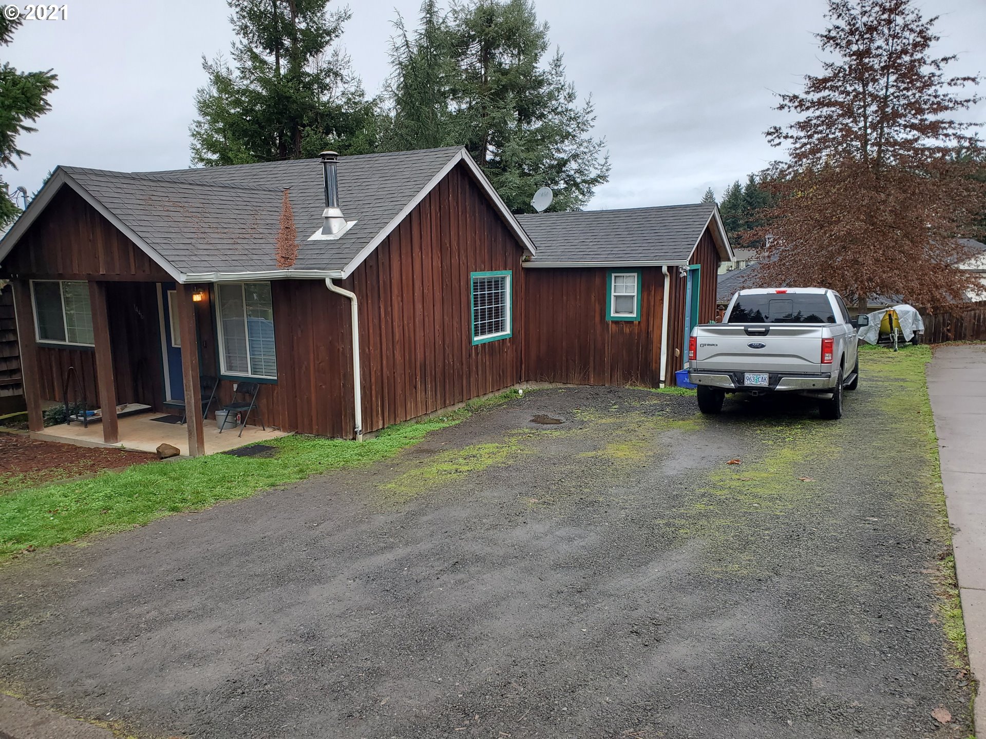 1446 Parks Road Cottage Grove, OR 97424 - Photo 2 of 7 Gallery Image 2