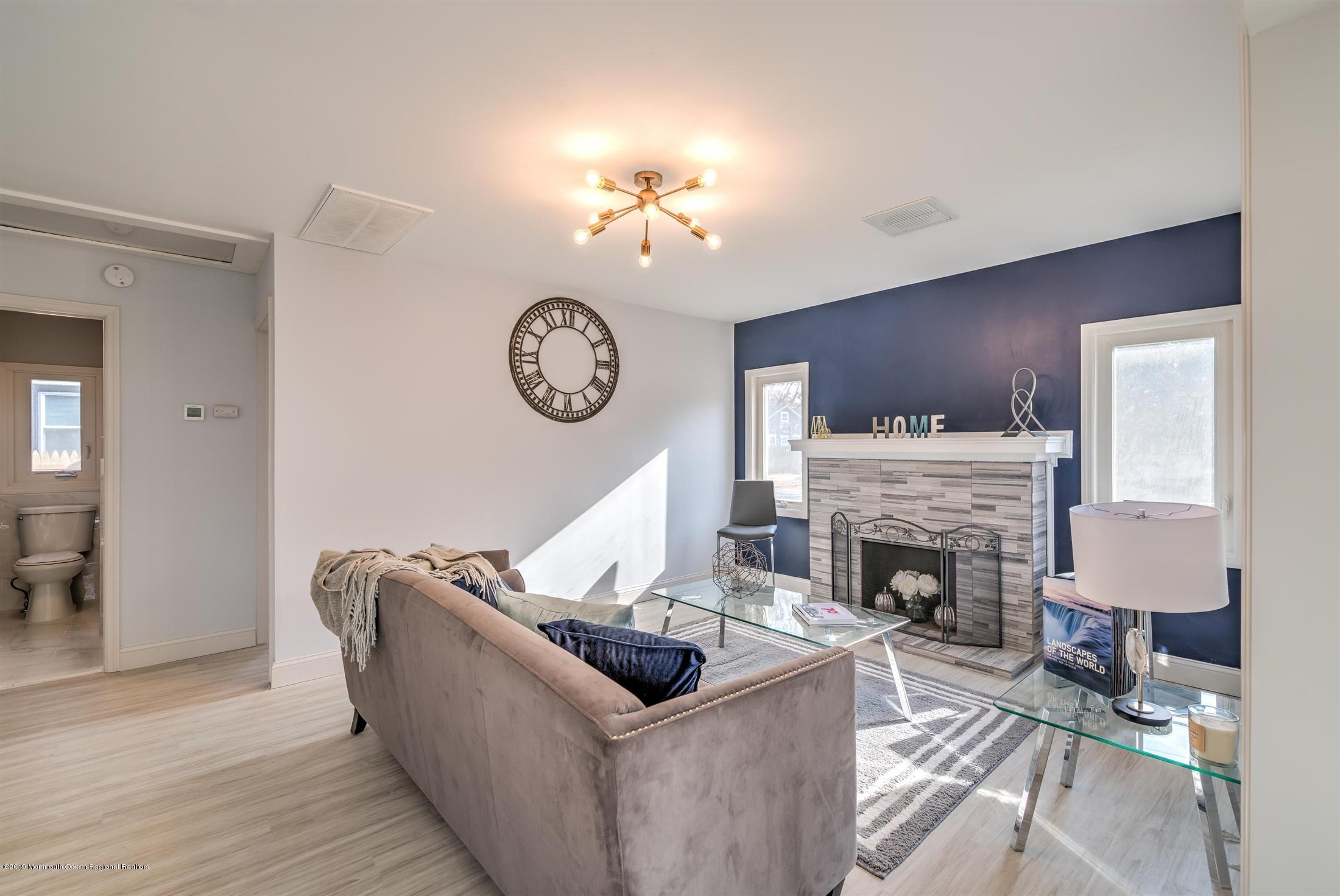 19 Vanada Drive Brick, NJ 08723 - Photo 8 of 35 08-LIVING ROOM