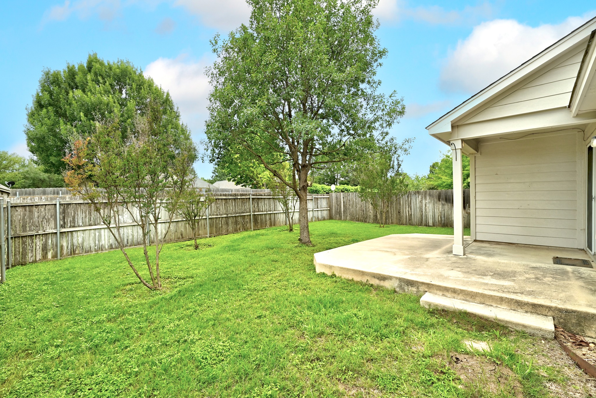 186 Prairie Springs Loop Georgetown, TX 78626 - Photo 23 of 26