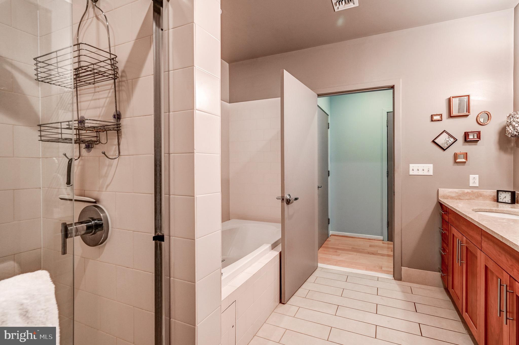 1200 Steuart Street, Unit 1015 Baltimore, MD 21230 - Photo 25 of 40