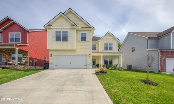 $519,500 | 1142 Madison Oaks Road, Knoxville, TN 37924