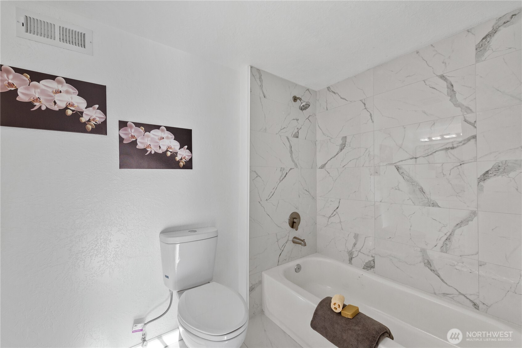 23737 Redmond-Fall City Road Northeast Redmond, WA 98053 - Photo 27 of 37 Gallery Image 27