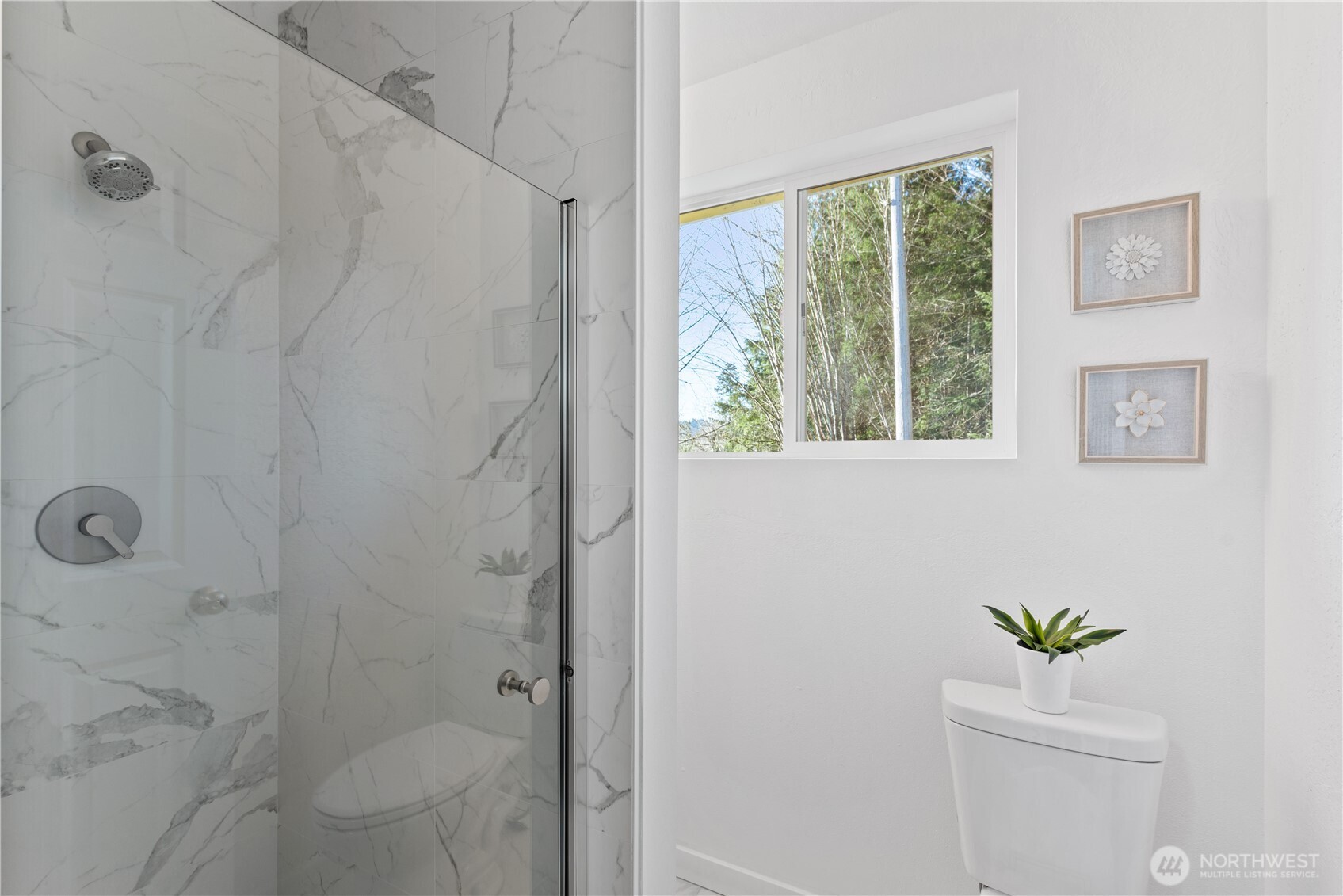 23737 Redmond-Fall City Road Northeast Redmond, WA 98053 - Photo 36 of 37 Gallery Image 36